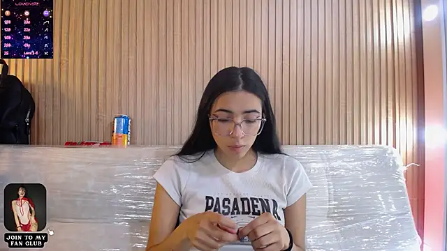 צ'אט XXX בשידור חי של Violett1126