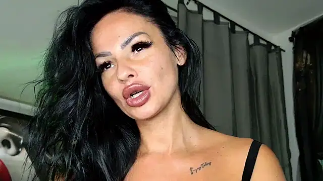 Elle_Vie's Live XXX Chat