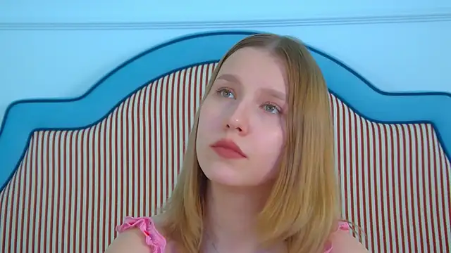 LiliLinn Live XXX-chat