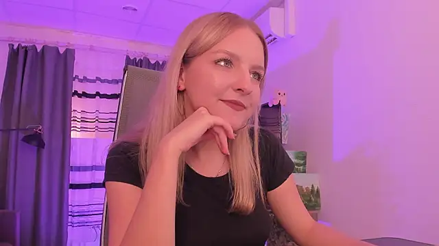 ViolaMore Adlı Modelin Canlı XXX Sohbeti
