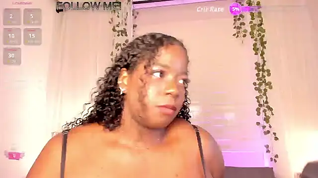 Онлайн чат XXX JuliBlake