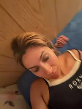 צ'אט XXX בשידור  חי של jessbabylove