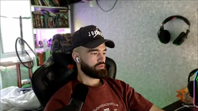 _Serious_Man – Naživo XXX chat
