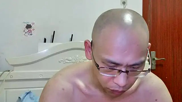 benly888 网络视讯表演