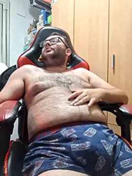 Javier_bear Live XXX-chat