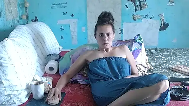 brighteyes77's Live XXX Chat