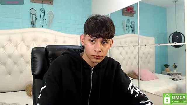Chat XXX Live DraxBlade09