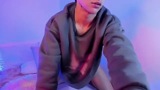 Aleaurarashii 即時 XXX 聊天
