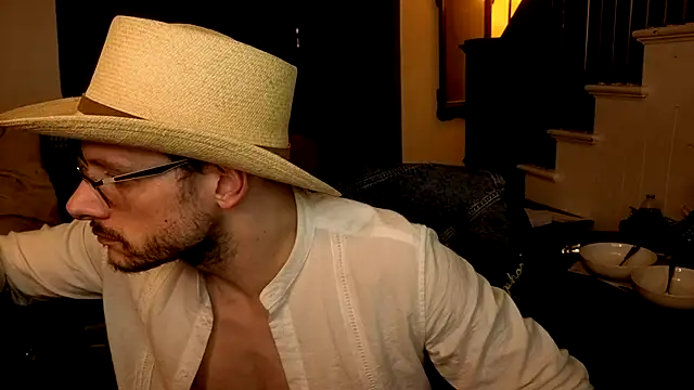 دردشة MasterDaddyCool الجنسية المباشرة
