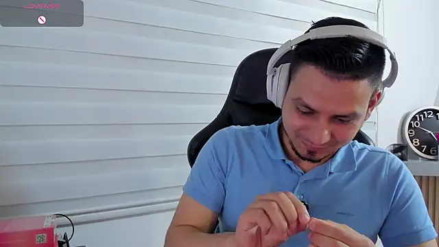 Rick_Adams' Live XXX Chat