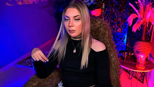 HyileyClark Chat XXX in diretta