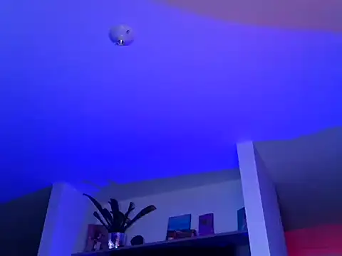 Chat XXX en directo de Skadii_