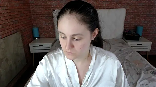 Holliy_Cooper XXX чат на живо