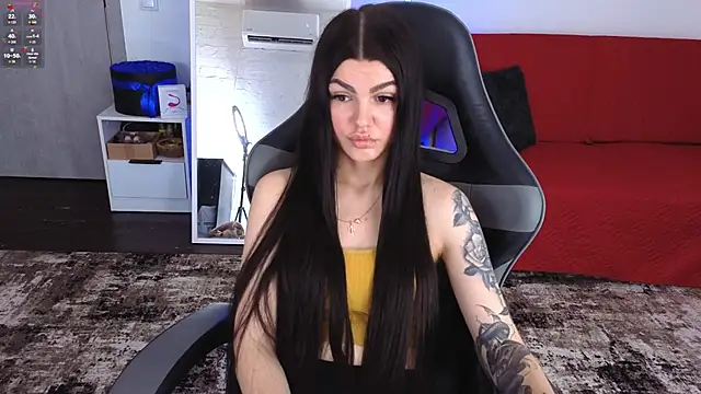 AnacondaOnn Adlı Modelin Canlı XXX Sohbeti