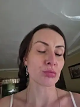 XXX chat uživo modela AnnaMaria-