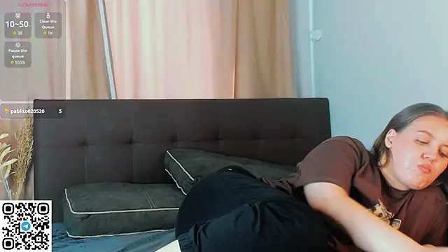 MissBadTiming Chat XXX live