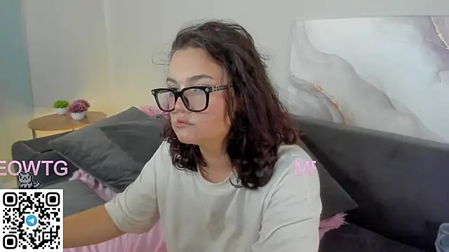 Chat +18 de Mary_F0x ao vivo