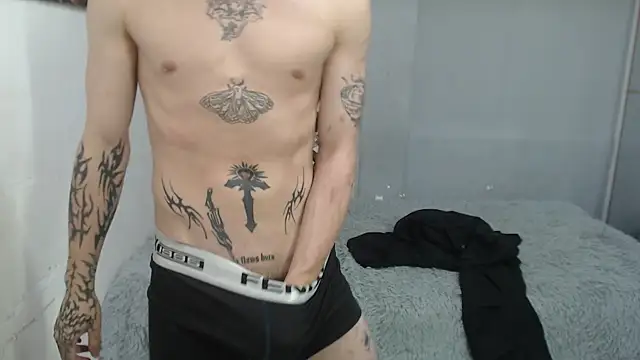 Cry_thereal XXX чат на живо