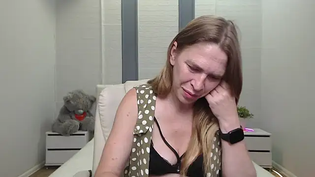 TessaDaybreak Live XXX-Chat