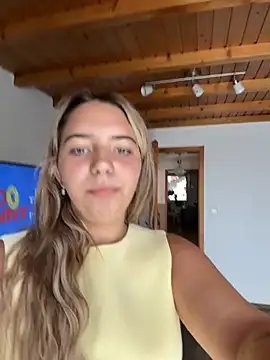 Chat +18 de Naomi-Klein ao vivo