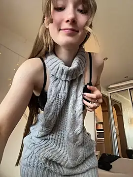 Strawberry_Senpai Live XXX Chat