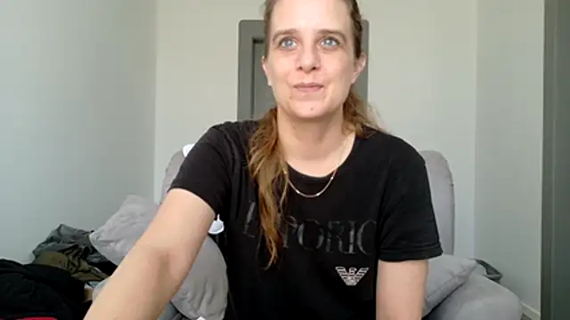 Chat XXX en directo de Chantalee