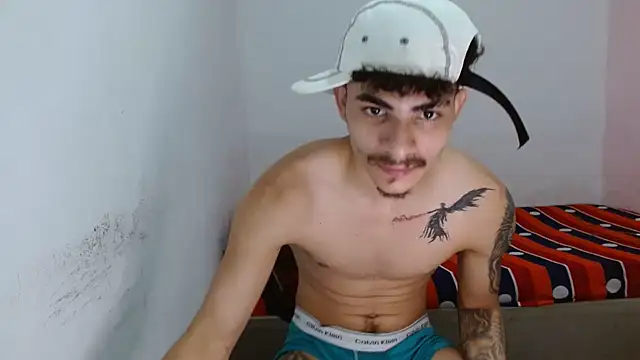 Arzu_08's Live XXX Chat