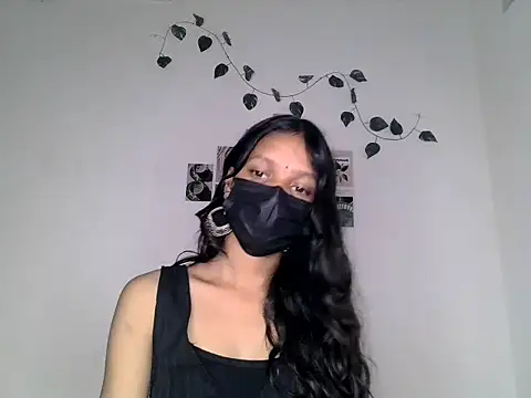 LILY_HOTYY's Live XXX Chat