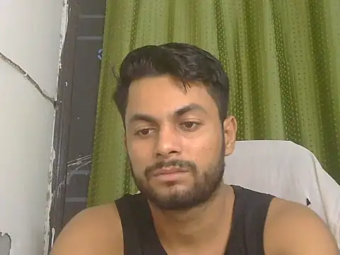 Stubborndesiboy's Live XXX Chat