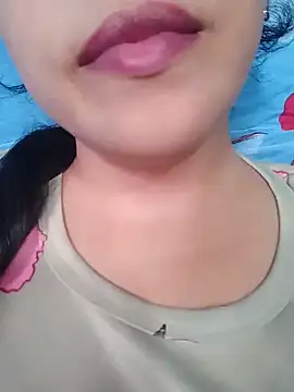 Chat +18 de Anki-doll ao vivo