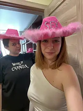 LynaFrostn Live XXX chat