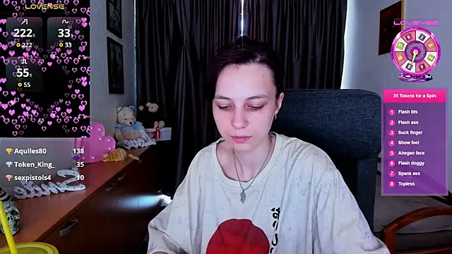 MiniLysii Adlı Modelin Canlı XXX Sohbeti