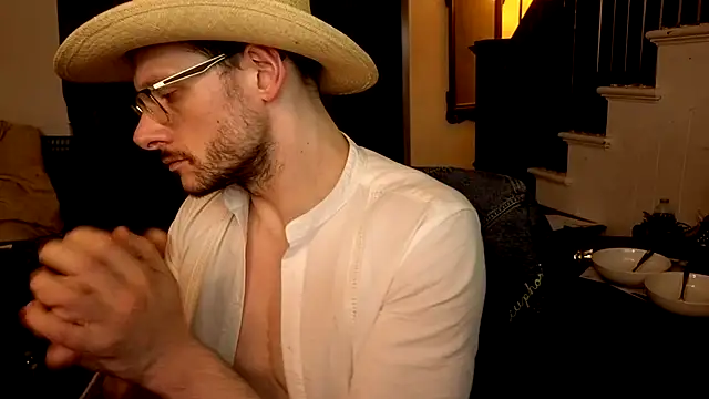 XXX chat uživo modela MasterDaddyCool