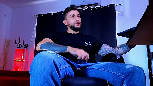 MightyAaron66 라이브 XXX 채팅
