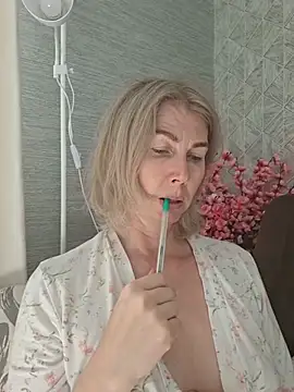 stellahere8 Live XXX Chat
