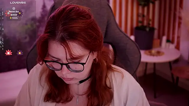 Chatroom XXX en direct de KeytSilvas