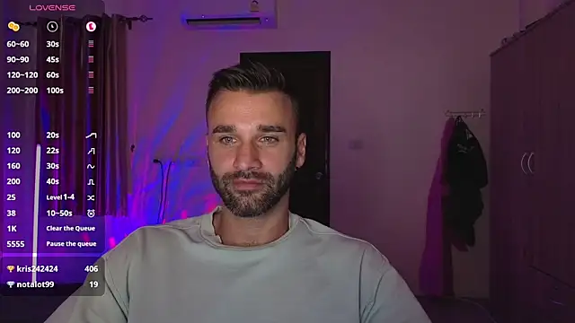 XXX chat uživo modela DaddySlava