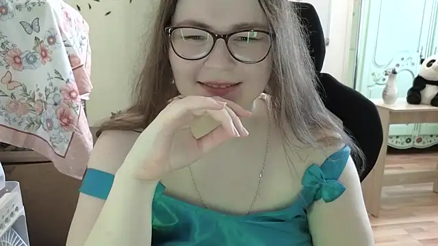 LucyZeph Chat XXX in diretta