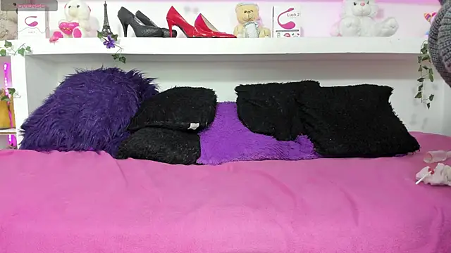 Chat XXX en directo de conny_blonde