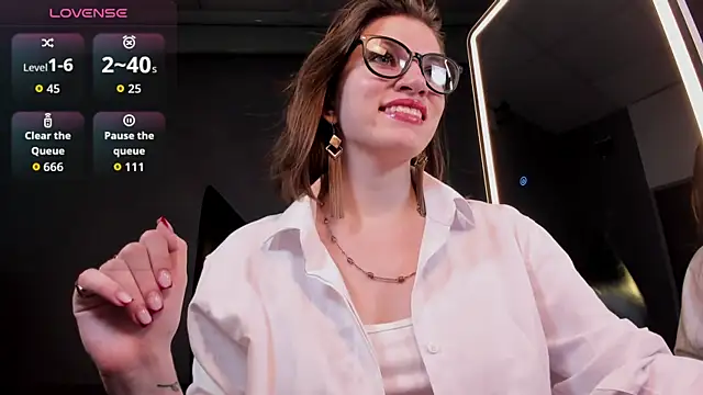 دردشة CathyAdams الجنسية المباشرة