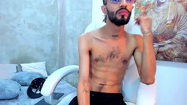 Felipe-Casttan Chat XXX live