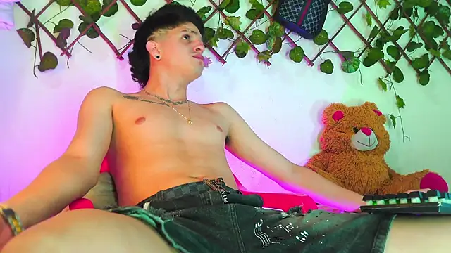 Онлайн чат XXX Dirty_Dark_Devil666