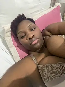 Chat XXX en directo de Blackpinkylips2025