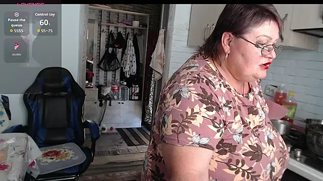دردشة Goddess57 الجنسية المباشرة
