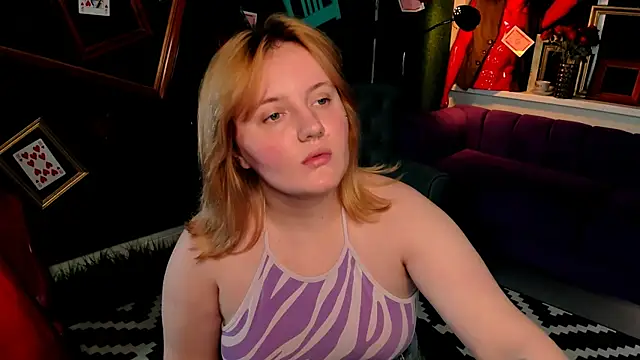 KathyBriggs Chat XXX in diretta