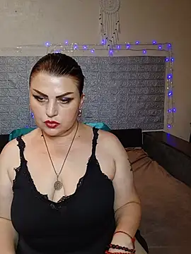 צ'אט XXX בשידור חי של kataleya94