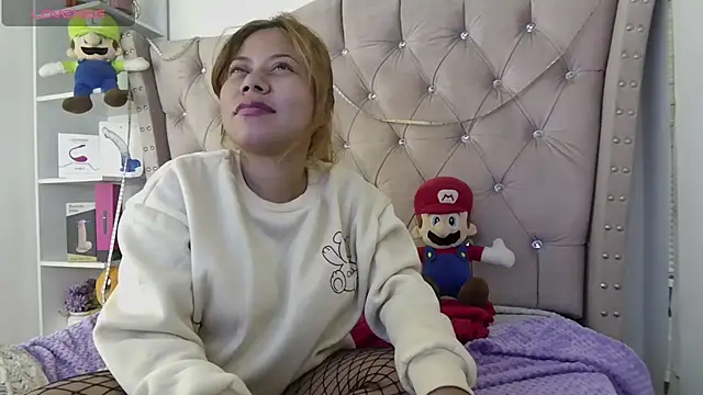 XXX chat uživo modela Madi_cutee