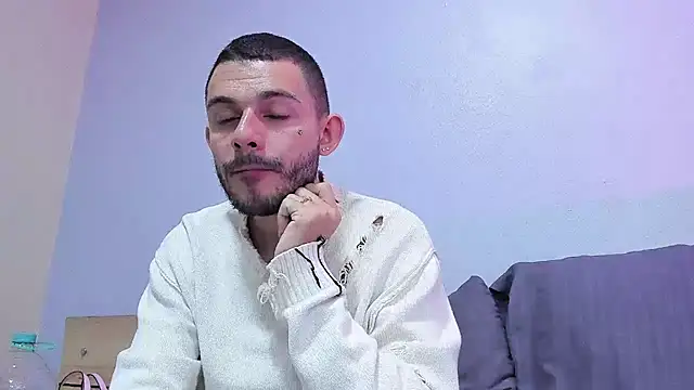 Czat XXX na żywo – Abadburningxx