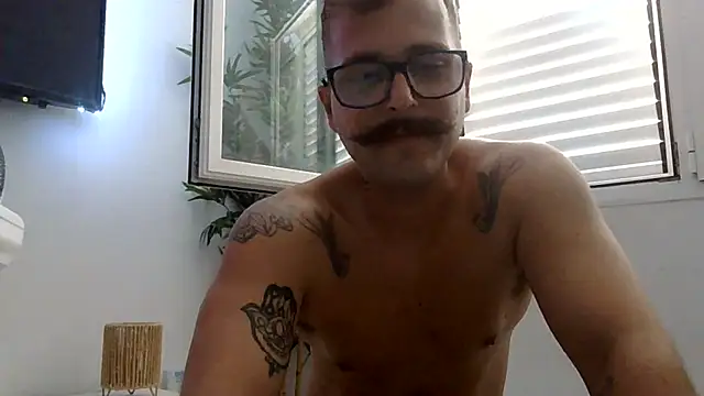 Živý XXX chat yanick931