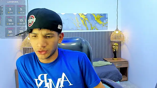 XXX chat uživo modela JDWhite18